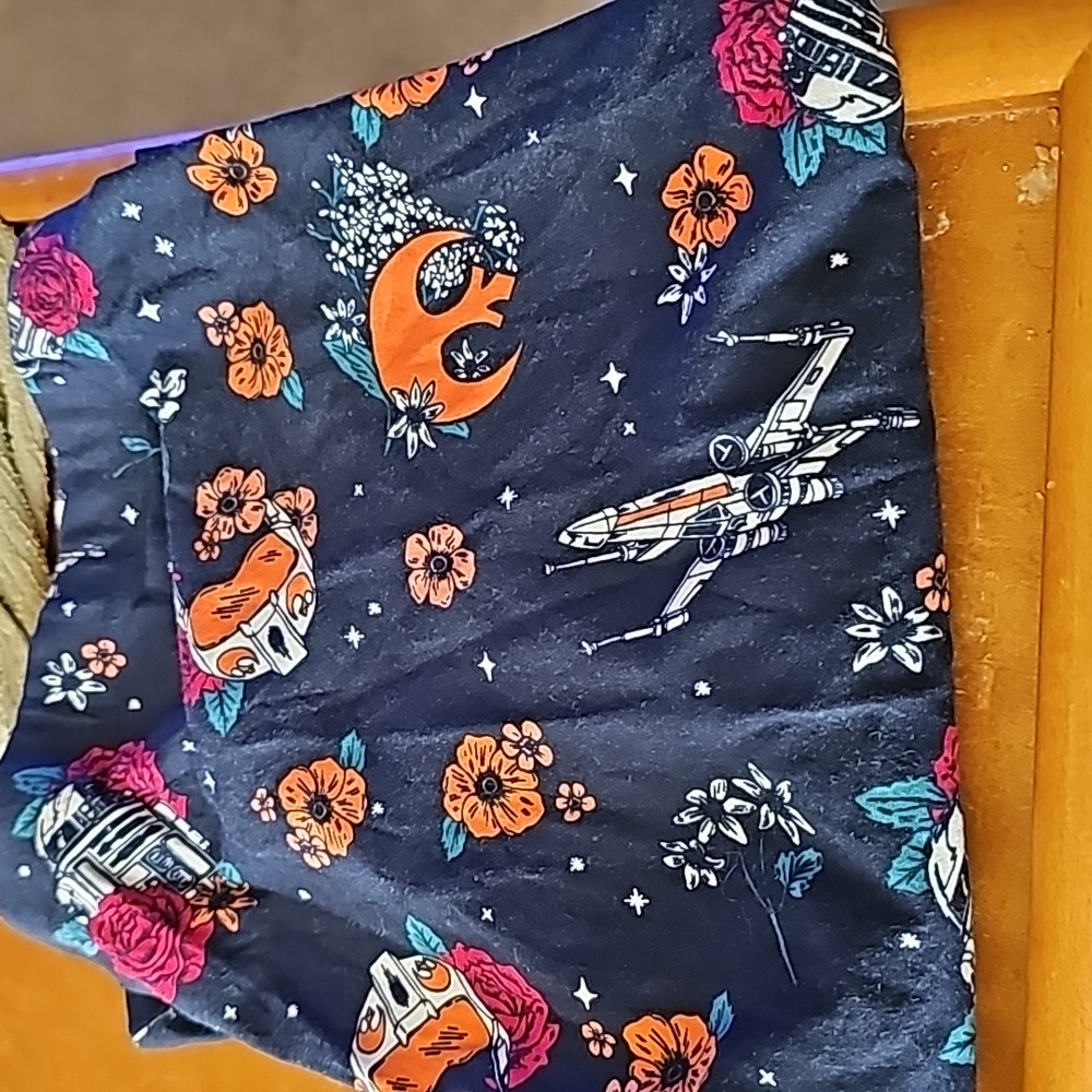size 2 her universe leggings star wars